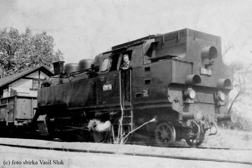 Lokomotiva řady 433.009 Rohatec 1972
